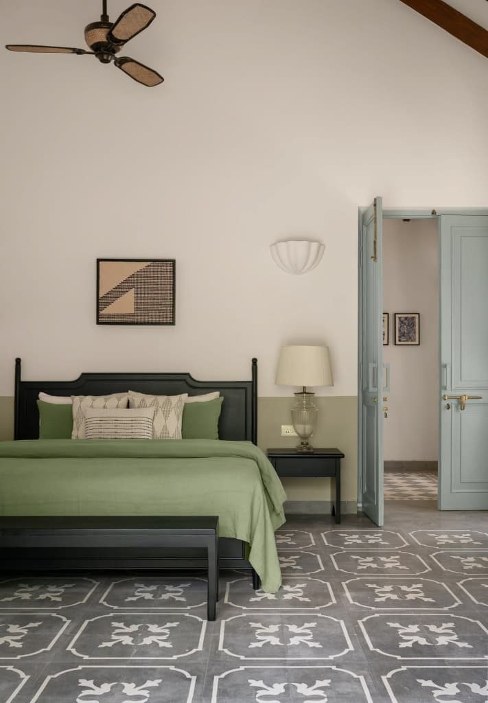 Short-let in Lekki, from London, fully designed